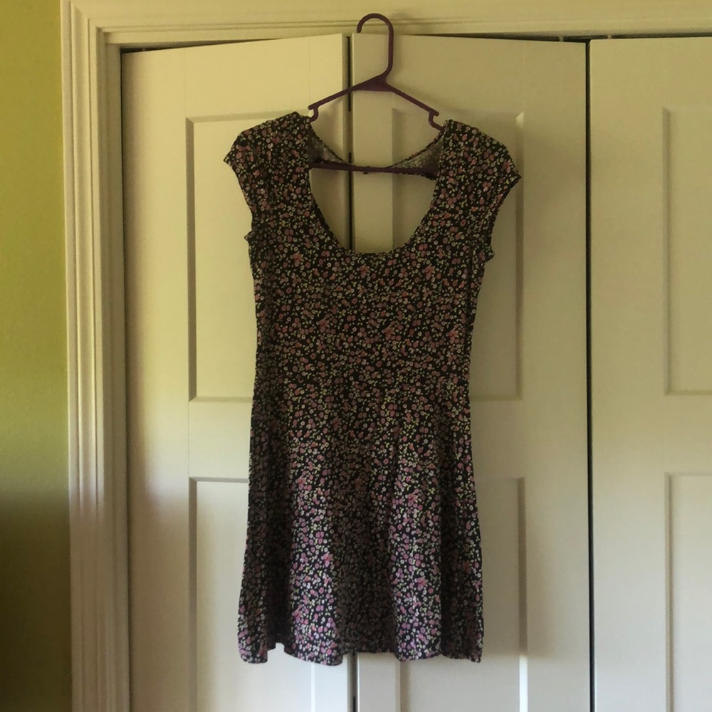 Floral pattern dress